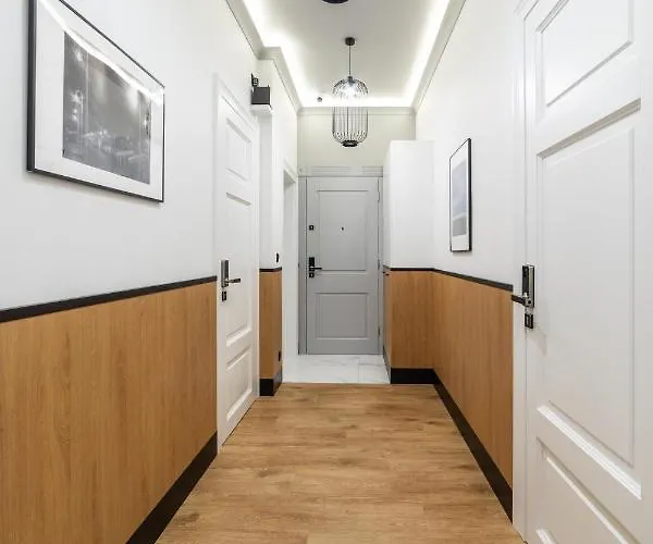 Appartamento Riva By Oneapartments *